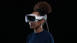 Apple resmi umumkan kacamata augmented reality (AR) pertama mereka